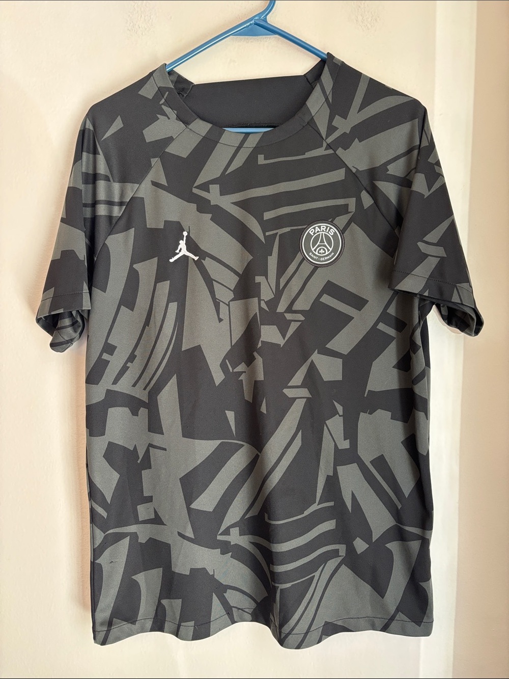 Nike Jordan Paris Saint-Germain Mens Black Grey Graphic Training Shirt large EUC
